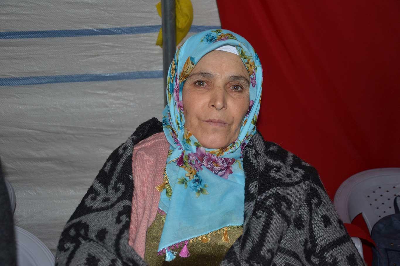HDP Diyarbakır İl Binası önündeki evlat nöbetine katılımlar devam ediyor